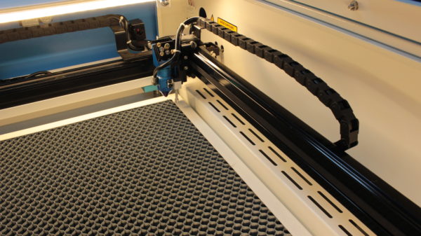 Thunder Bolt Pro 22 Laser Engraver guide rail