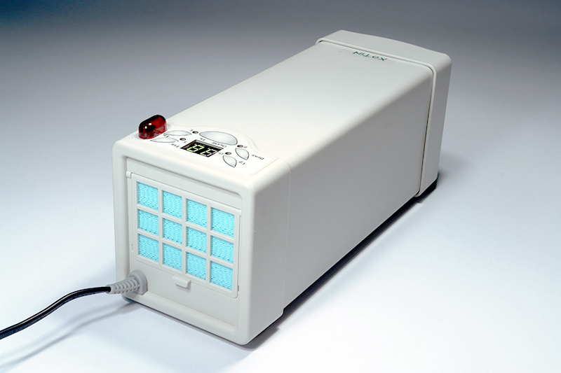 XeTIN XT-1000 Ozone Sterilizer Air filter light
