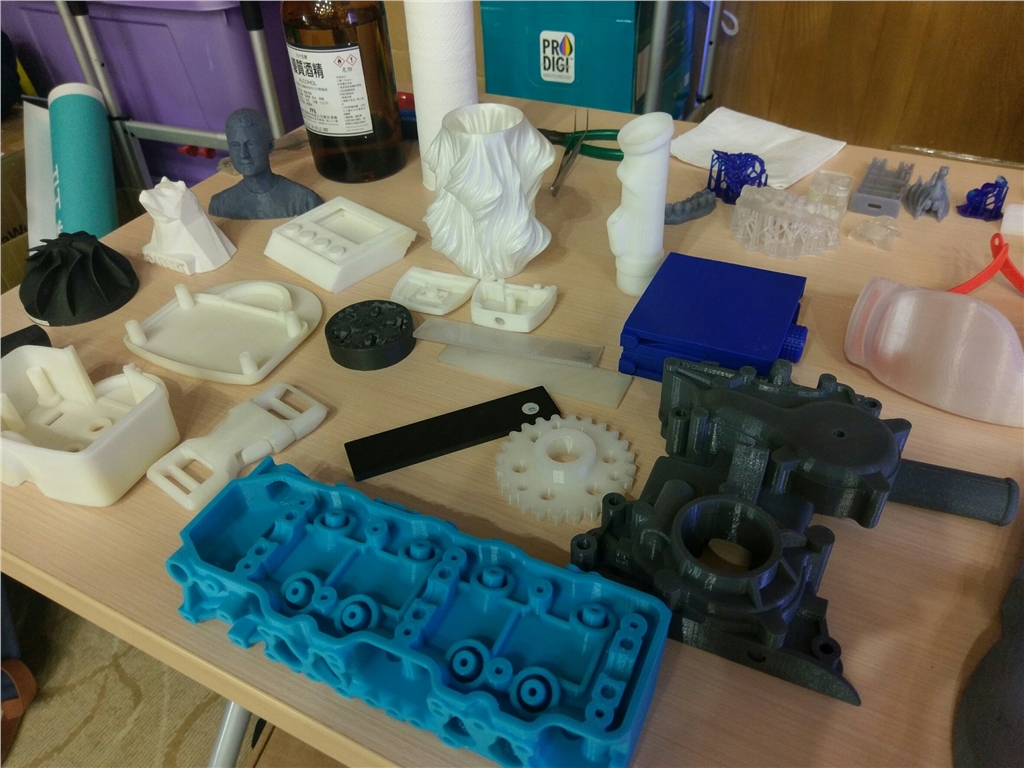 3DMART 3D列印介紹 3D列印師資培訓計畫 3D模型展示