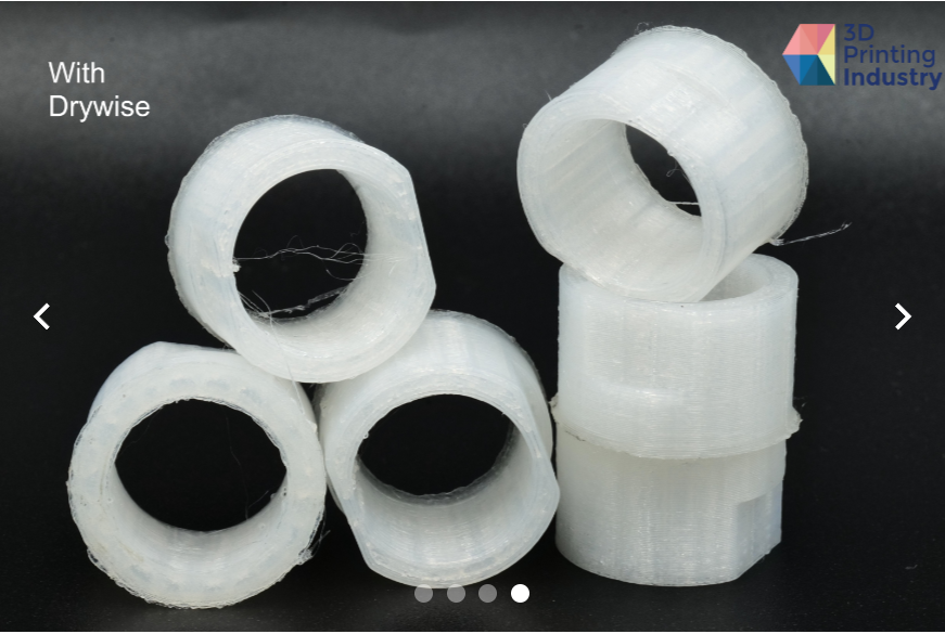 未乾燥和乾燥 BASF PA 濾絲 3D 列印的六角和圓管精度測試件